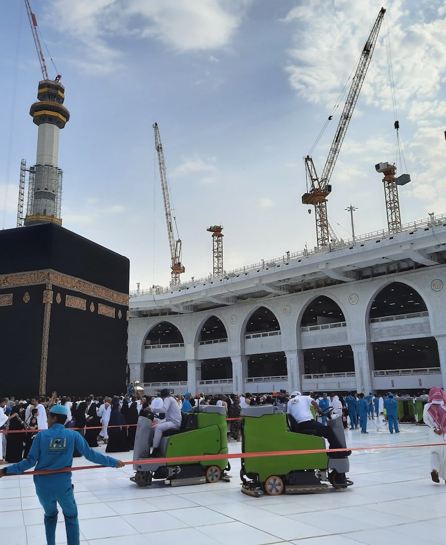 Pilgrims gathered at the Grand Mosque